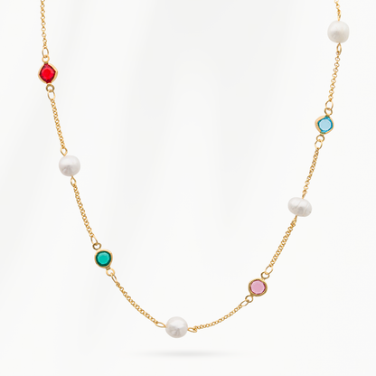Color Pop parelketting van SummerGear met echte witte parels, kleurrijke glazen steentjes en een fijne goudvergulde ketting.